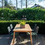 Loohuisje 32