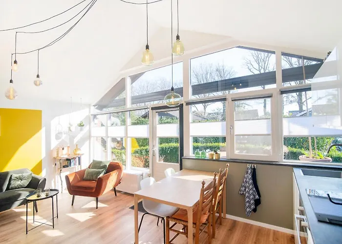 Loohuisje 32 펜션 알턴